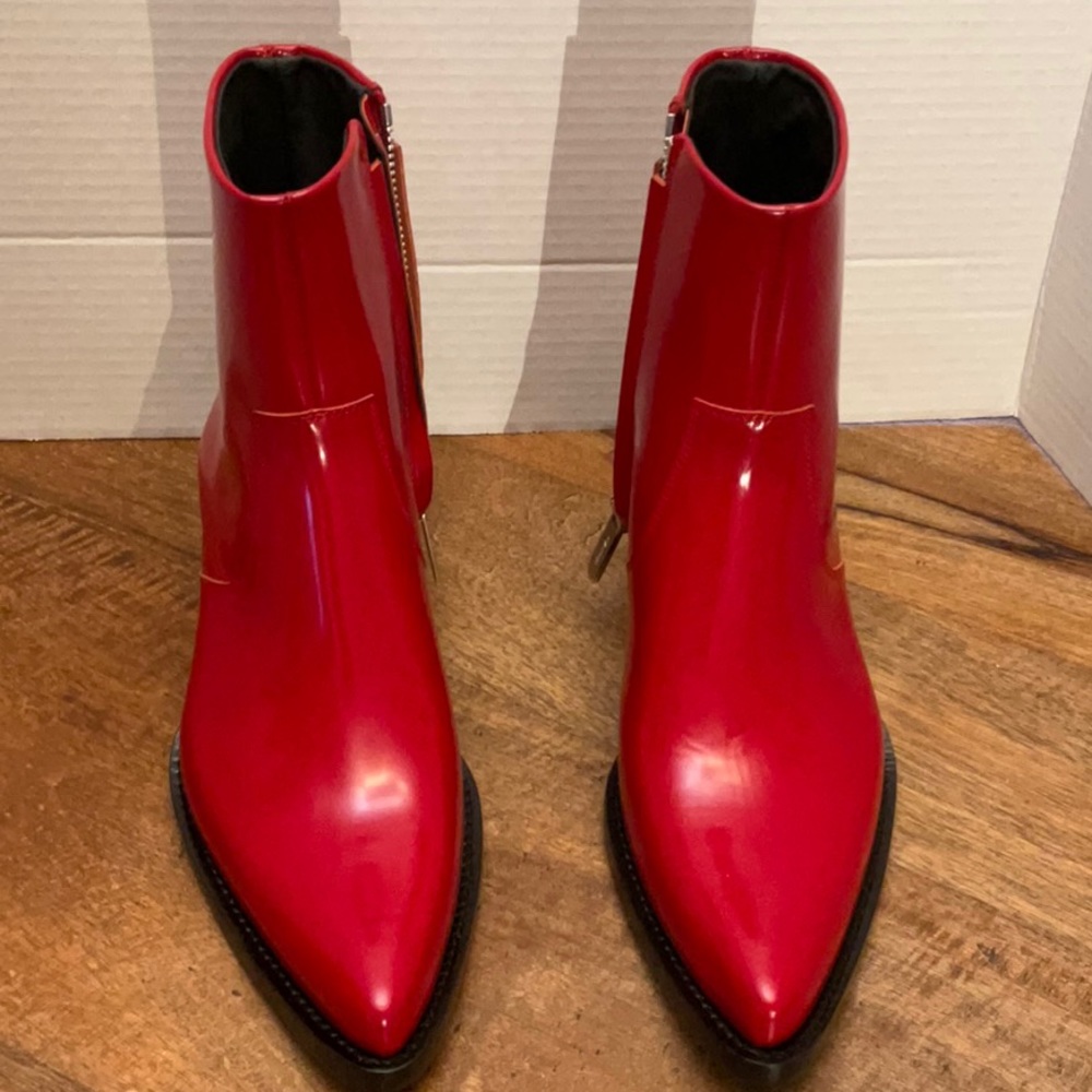Calvin Klein 205W39NYC Tiesa Red Leather Ankle BootsWomens US7.5EU37.5Made ITALY